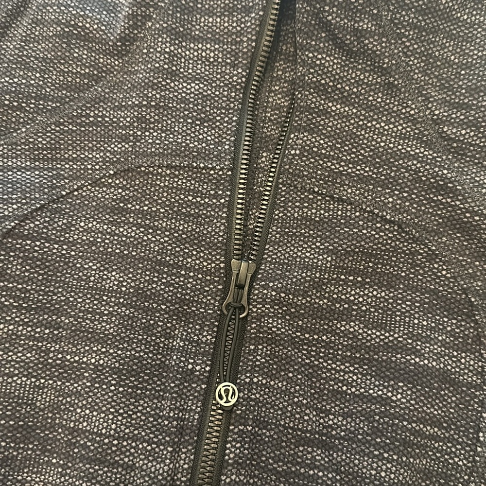 Lululemon active zip up - Picture 2 of 5